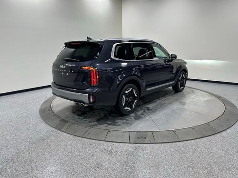 New 2025 Kia Telluride EX image 5