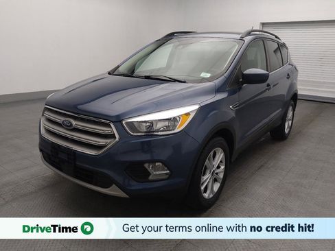 Used 2018 Ford Escape SE w/ Ford Safe & Smart Package image 1