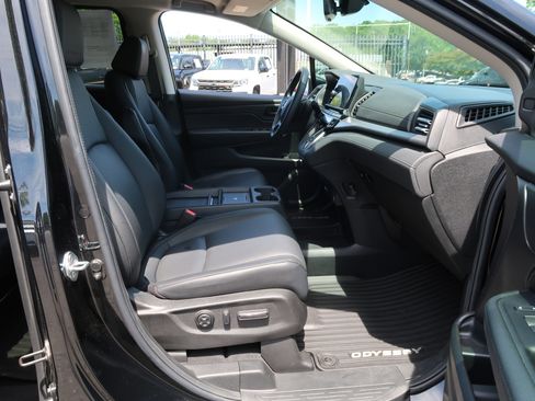 Used 2025 Honda Odyssey EX-L image 40