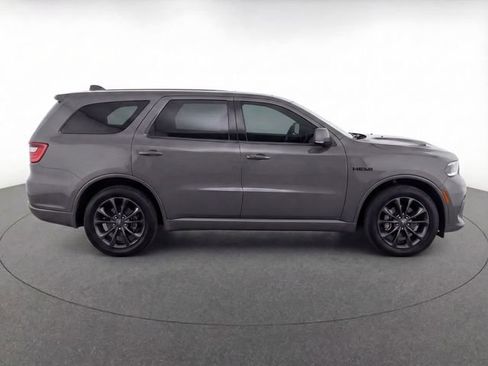 Used 2022 Dodge Durango R/T w/ Quick Order Package 22F image 8