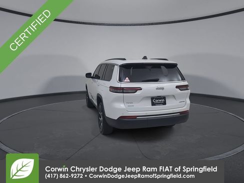 Used 2025 Jeep Grand Cherokee L Limited w/ Trailer Tow Package AWD/4WD image 12