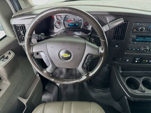 Used 2021 Chevrolet Express 2500 Work Van w/ Driver Convenience Package image 16