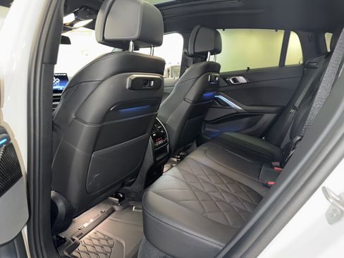 Used 2025 BMW X6 M60i w/ Executive Package image 16