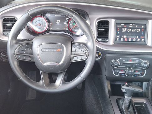 Used 2022 Dodge Charger SXT w/ Blacktop Package RWD image 28