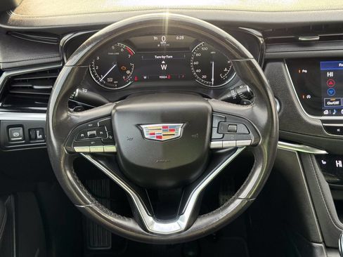 Used 2023 Cadillac XT6 Luxury FWD image 32