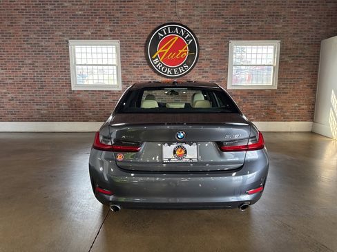 Used 2022 BMW 330i xDrive Sedan w/ Driving Assistance Package image 38