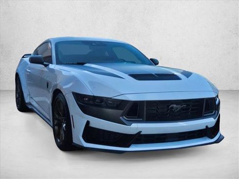 Used 2025 Ford Mustang Dark Horse RWD image 3