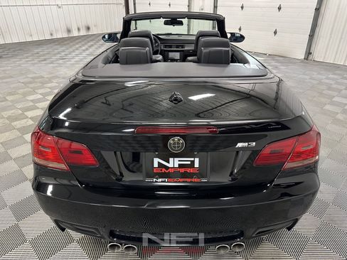 Used 2010 BMW M3 Convertible RWD image 16