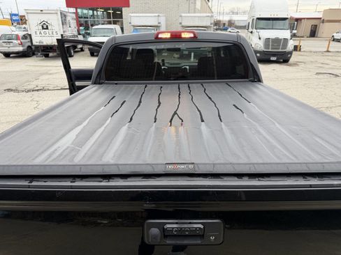 Used 2016 Toyota Tundra SR5 w/ TRD Off Road Package image 11