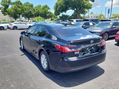 Used 2025 Toyota Camry LE FWD image 30