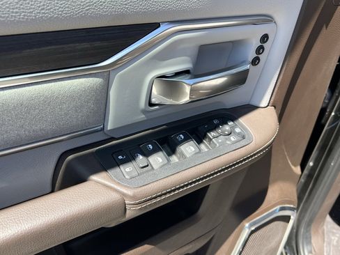 New 2025 RAM 2500 Laramie w/ Towing Technology Group image 17