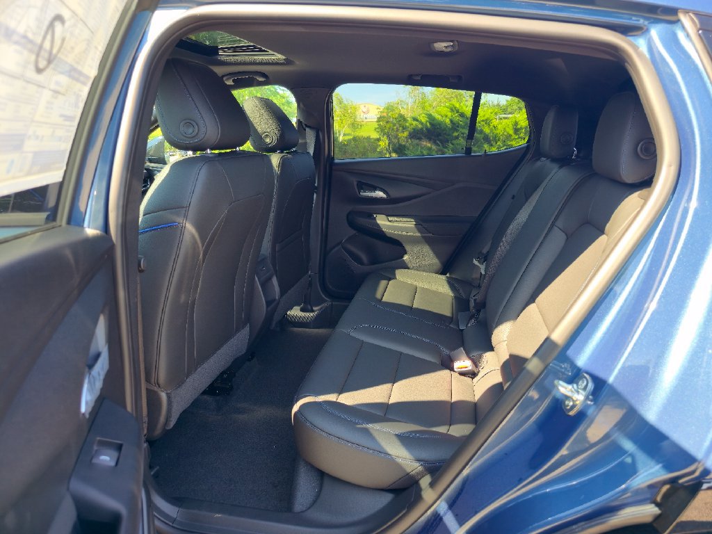 New 2026 Buick Envista Sport Touring w/ Convenience I Package FWD image 23