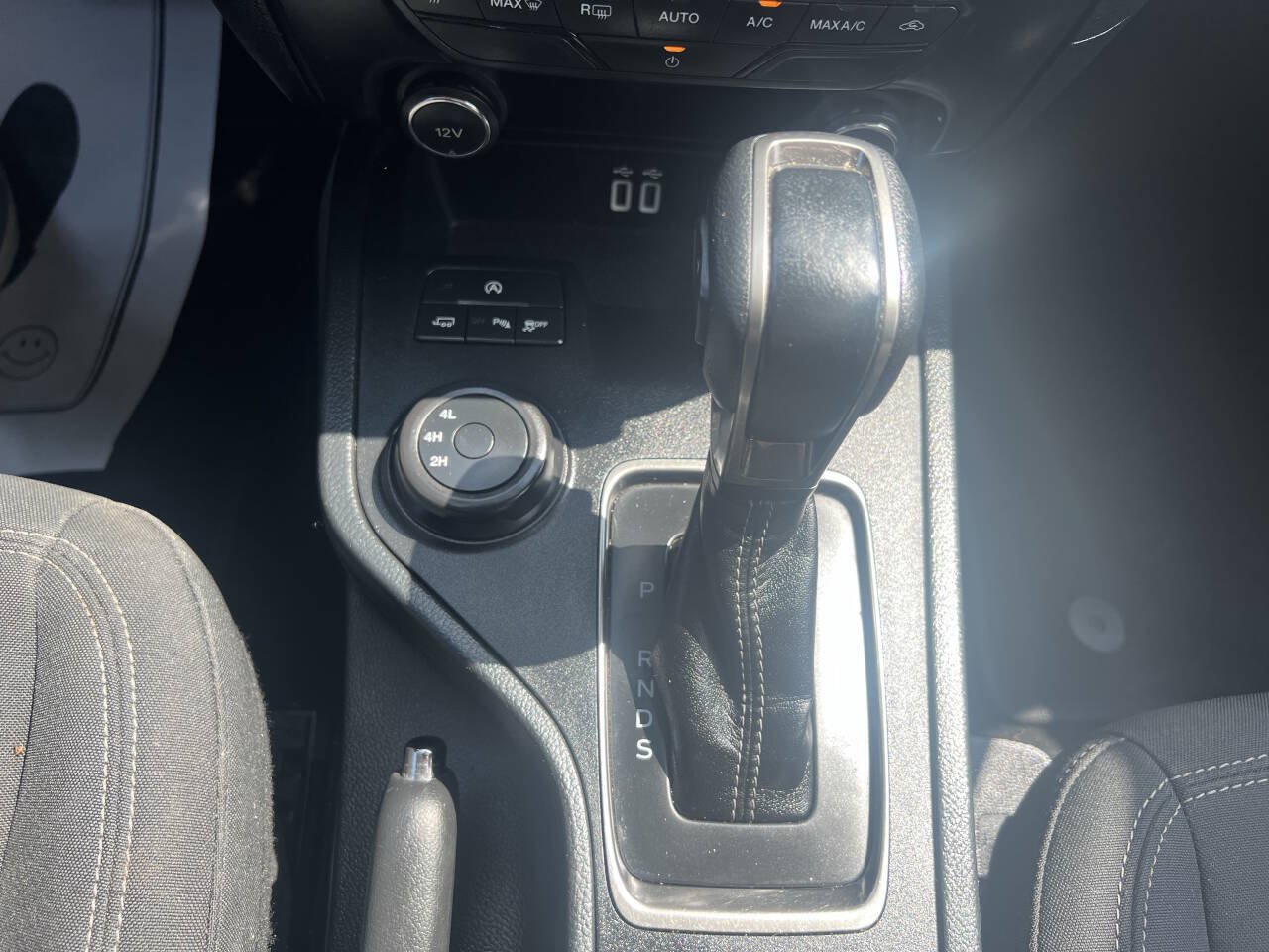 Used 2019 Ford Ranger XLT w/ Equipment Group 301A Mid AWD/4WD image 13