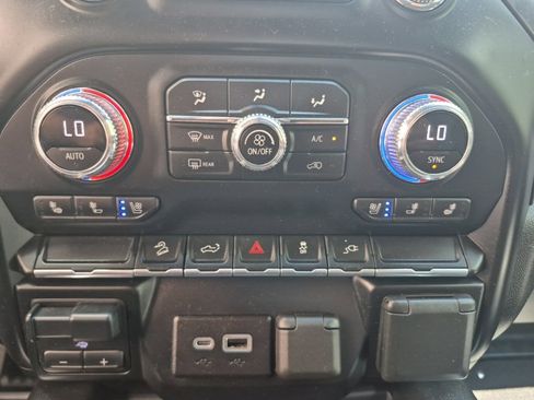 Used 2023 GMC Sierra 2500 AT4 w/ Snow Plow Prep/Camper Package image 30