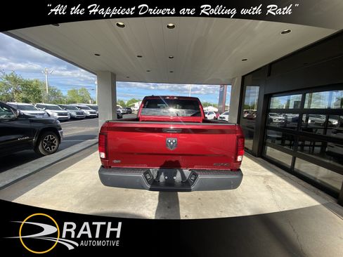Used 2024 RAM 1500 Classic Warlock AWD/4WD image 7