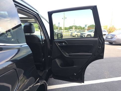 Used 2015 Subaru Forester 2.5i Limited w/ Popular Package #2 AWD/4WD image 15