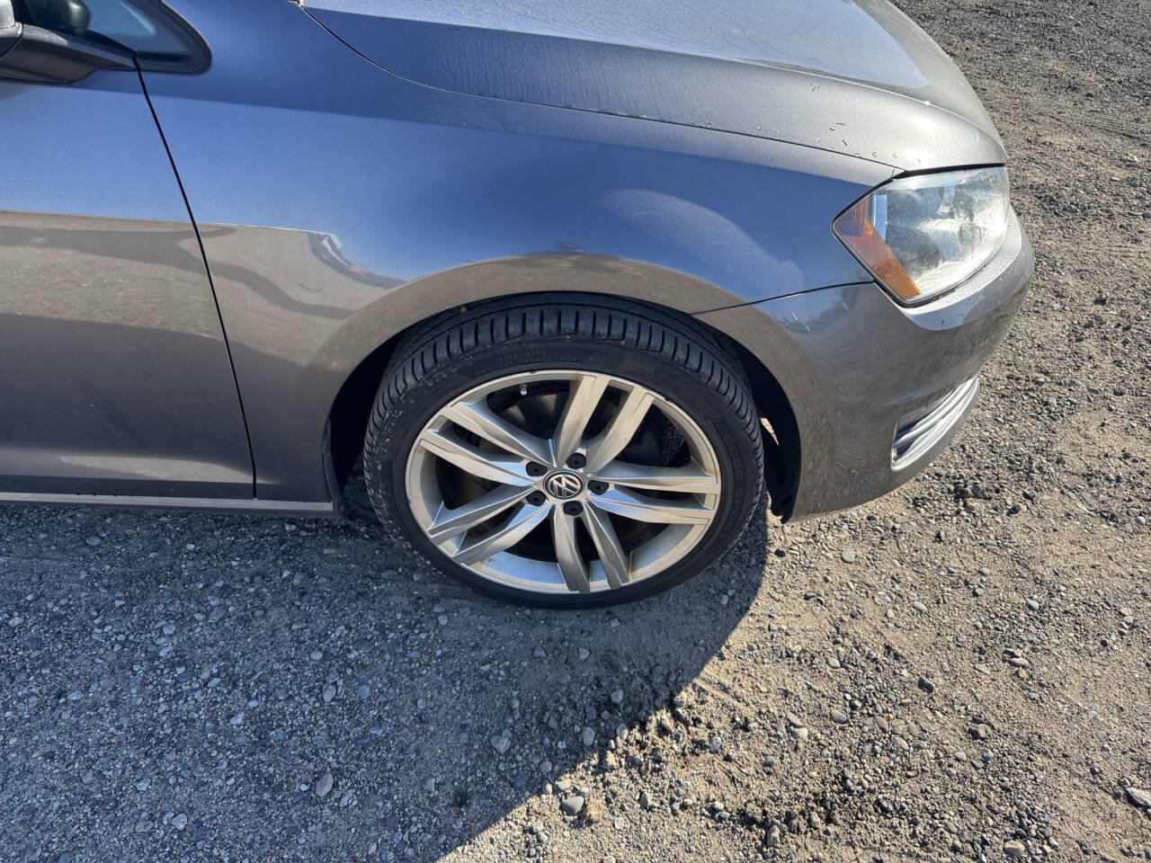 Used 2015 Volkswagen Golf SEL FWD image 12