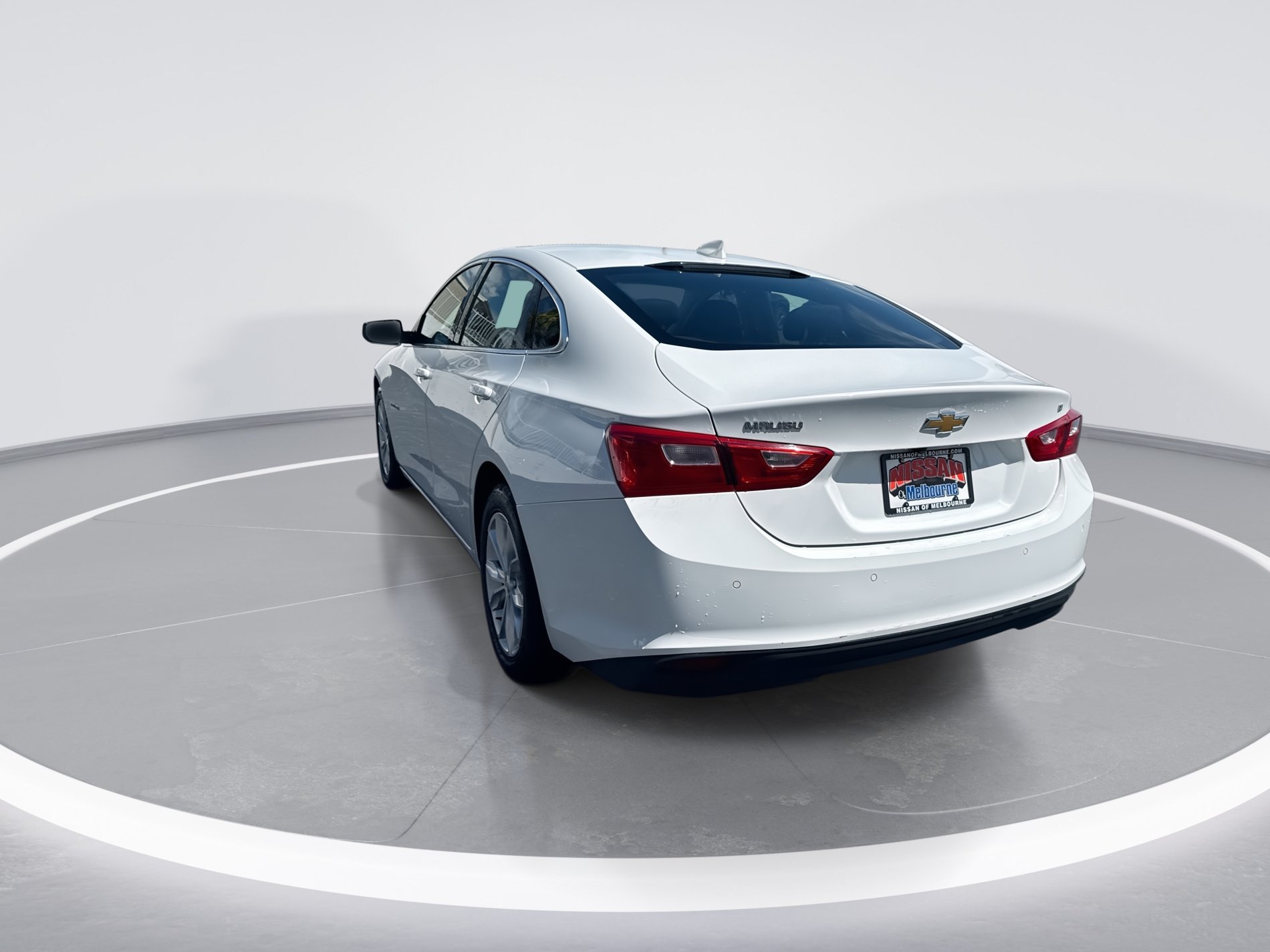 Used 2024 Chevrolet Malibu LT FWD image 6