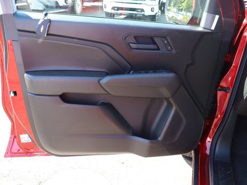 New 2026 Chevrolet Colorado W/T w/ WT Custom Package AWD/4WD image 4