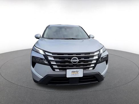 Used 2025 Nissan Rogue SV AWD/4WD image 4
