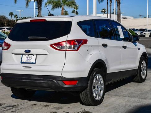 Used 2015 Ford Escape S image 5