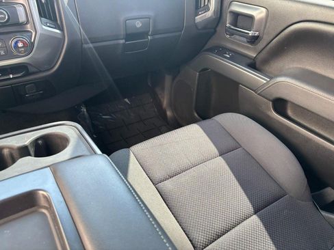 Used 2015 Chevrolet Silverado 1500 LT w/ LT Convenience Package AWD/4WD image 17