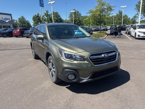 Used 2019 Subaru Outback 2.5i Limited AWD/4WD image 4