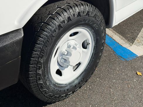 Used 2007 Chevrolet Express 3500 image 7