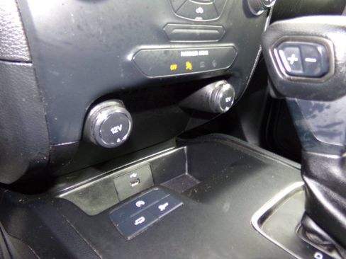 Used 2019 Ford Ranger XL w/ Equipment Group 101A Mid RWD image 62