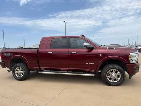 Used 2022 RAM 2500 Laramie AWD/4WD image 5