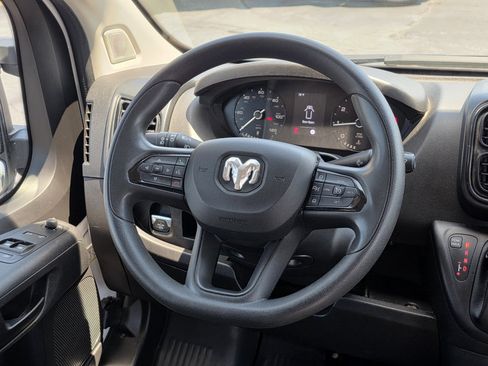 Used 2025 RAM ProMaster 2500 w/ Convenience Group FWD image 27