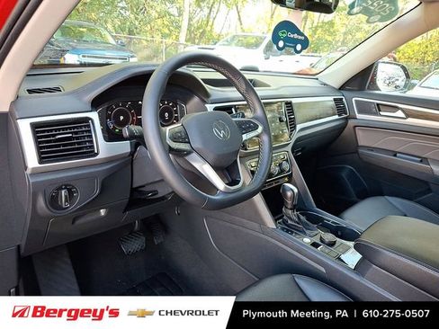 Used 2022 Volkswagen Atlas SE image 18