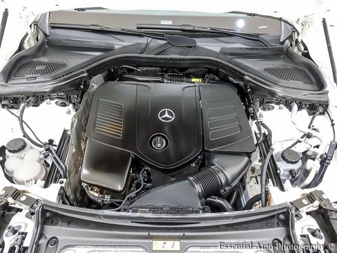 Used 2023 Mercedes-Benz GLC 300 4MATIC w/ AMG Line image 40