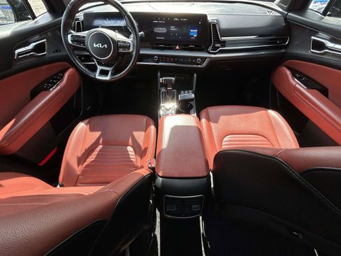 Used 2024 Kia Sportage SX image 13