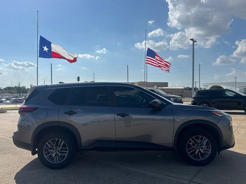 Certified 2026 Nissan Rogue S AWD/4WD image 26