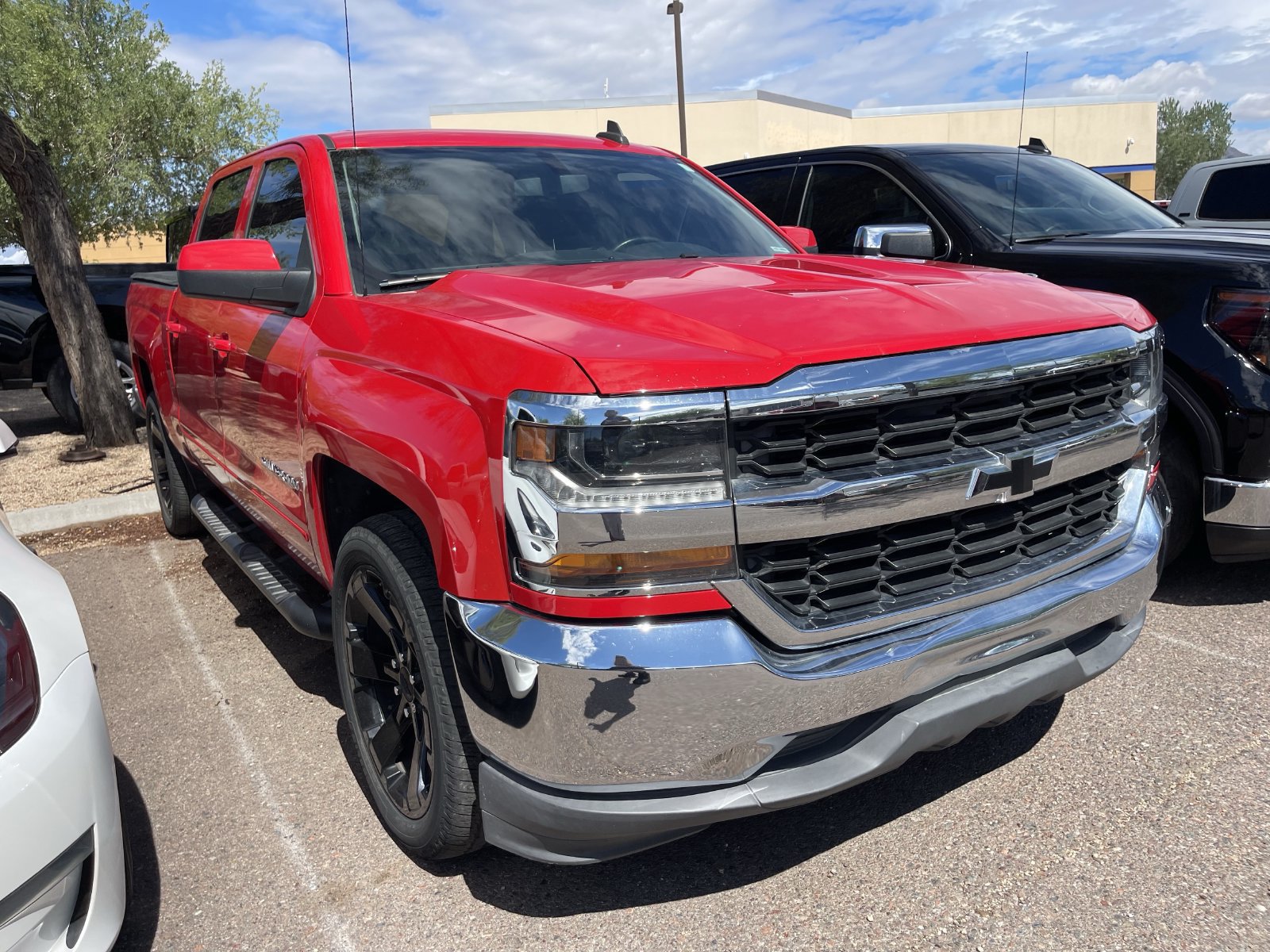 Used 2017 Chevrolet Silverado 1500 LT RWD image 15