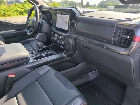 Used 2026 Ford F150 Raptor AWD/4WD image 36