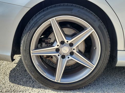 Used 2016 Mercedes-Benz C 300 4MATIC Sedan w/ Multimedia Package image 2
