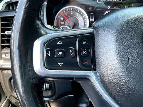 Used 2019 RAM 1500 Laramie w/ Sport Appearance Package AWD/4WD image 12