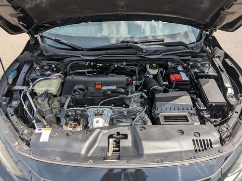 Used 2019 Honda Civic LX image 9