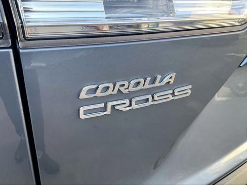 Used 2022 Toyota Corolla Cross LE FWD image 30