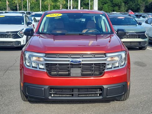 Used 2024 Ford Maverick Lariat FWD image 2