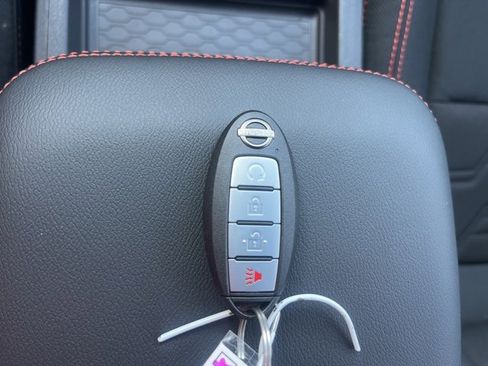 New 2025 Nissan Frontier PRO-4X w/ Interior Protection Package image 19