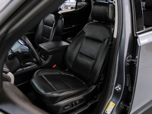 Used 2019 Chevrolet Traverse RS image 28