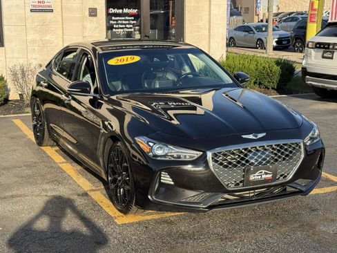 Used 2019 Genesis G70 2.0T Sport image 5
