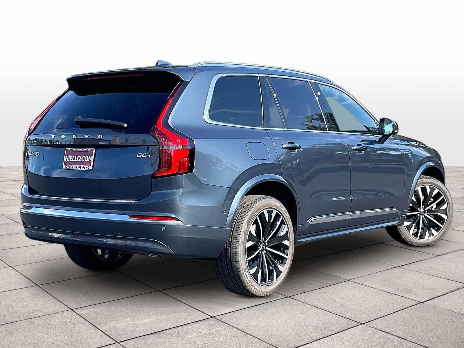 New 2027 Volvo XC90 B6 Plus AWD/4WD image 4