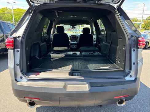 Certified 2023 Chevrolet Traverse LT FWD image 25