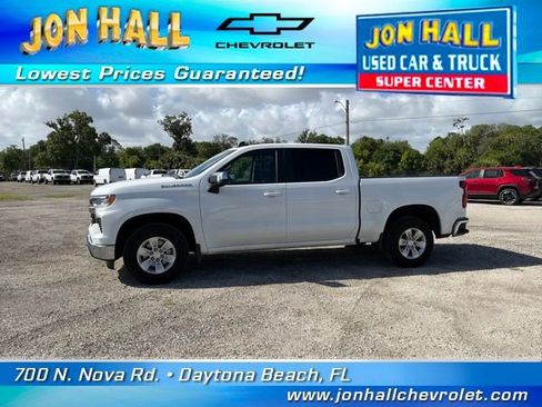 Used 2023 Chevrolet Silverado 1500 LT w/ Safety Package image 4