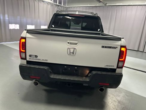 Used 2023 Honda Ridgeline Black Edition image 6