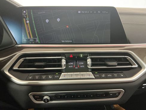 Used 2022 BMW X6 xDrive40i w/ Executive Package image 10